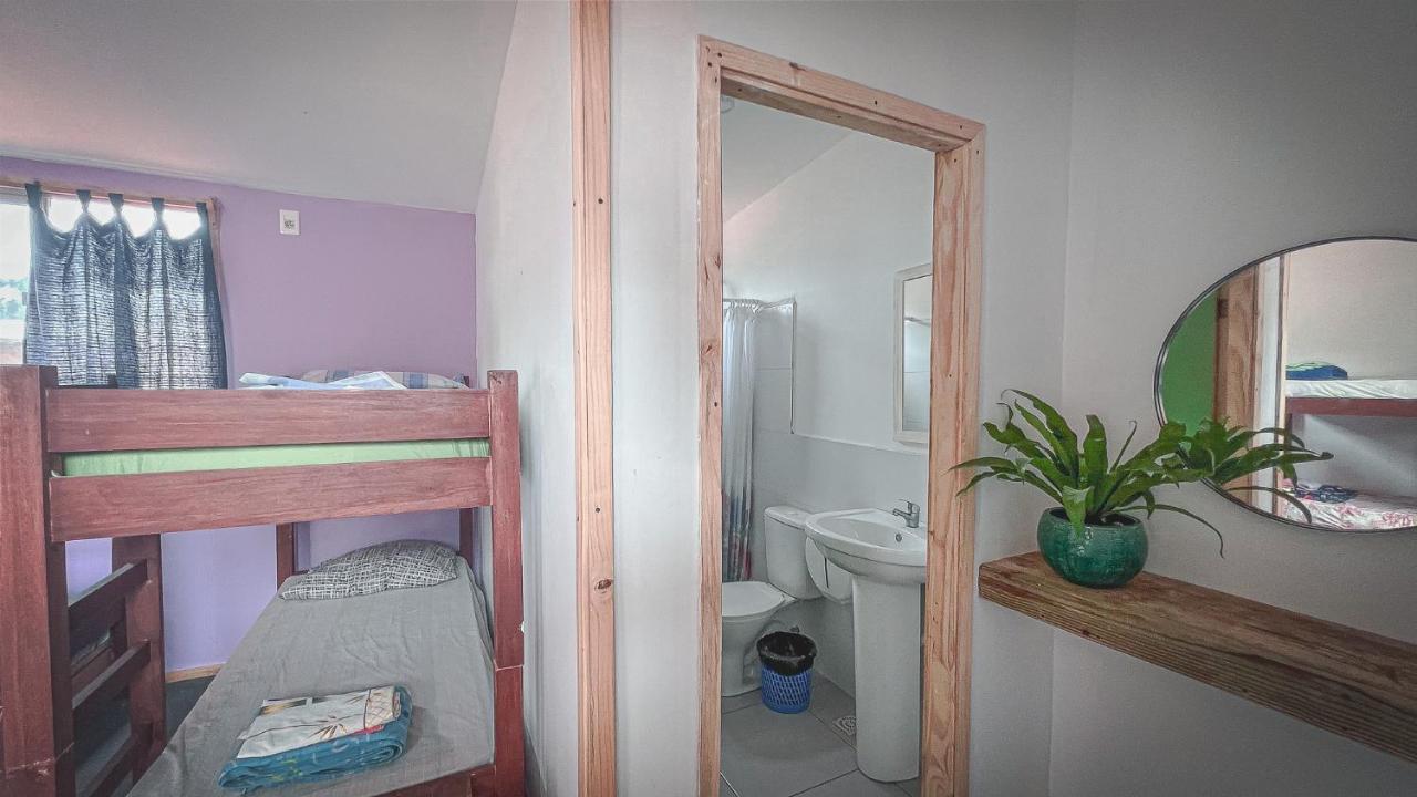 Compay Hostel Punta Del Diablo Rum bild